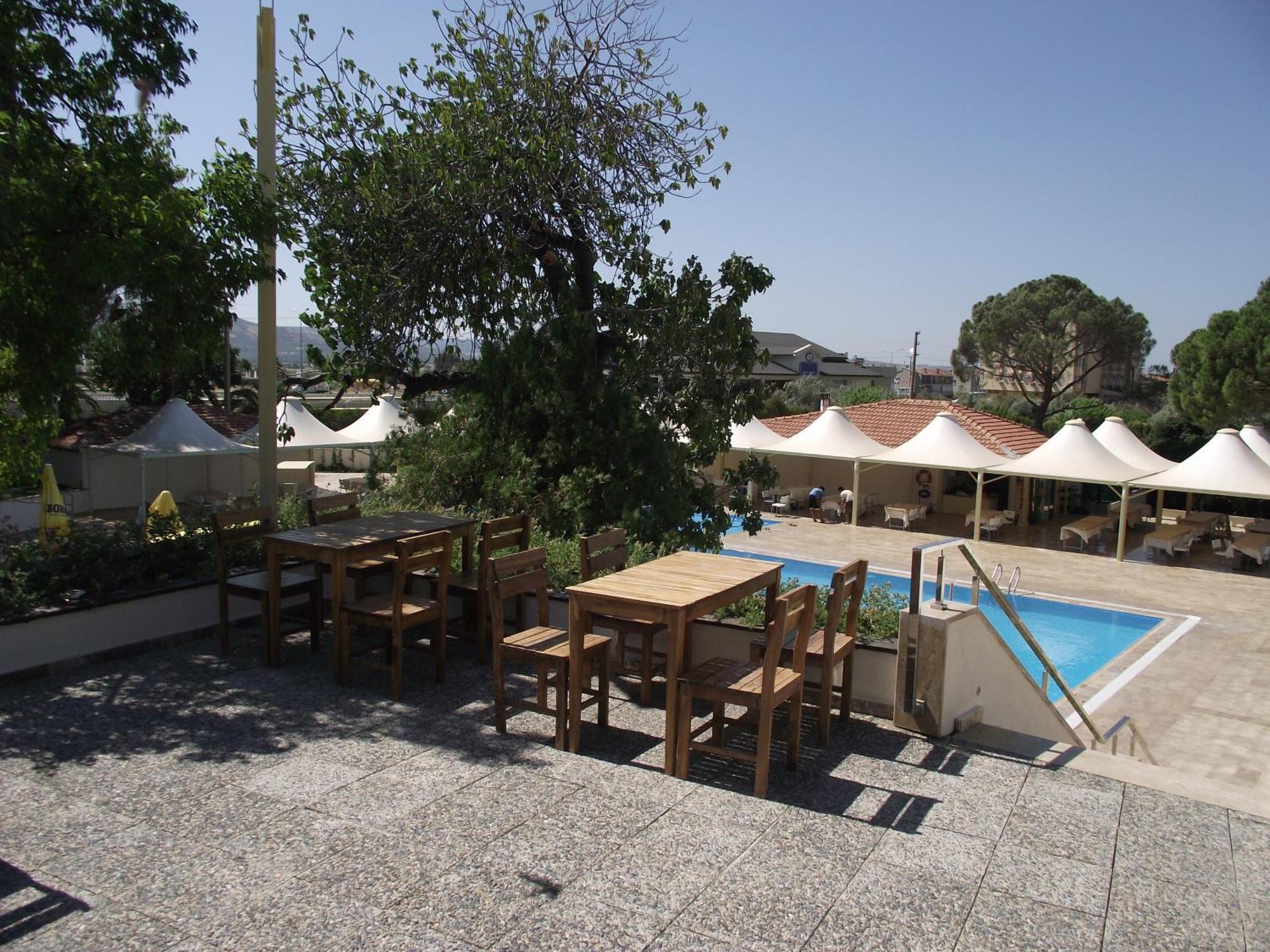Berksoy Hotel Bergama Ngoại thất bức ảnh